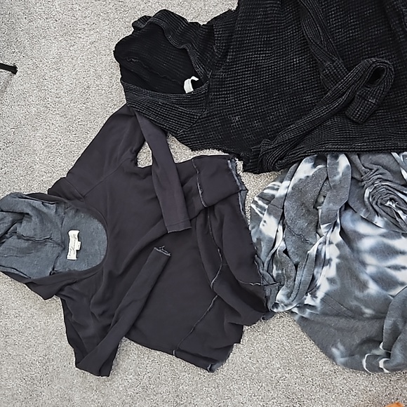 vintage havana & young fabulous & broke Tops - 3 hooded tops vintage havana & young fabulous & broke